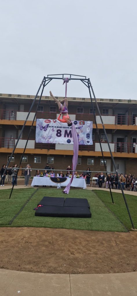 Conmemoran 8M alumnos de Cecyte