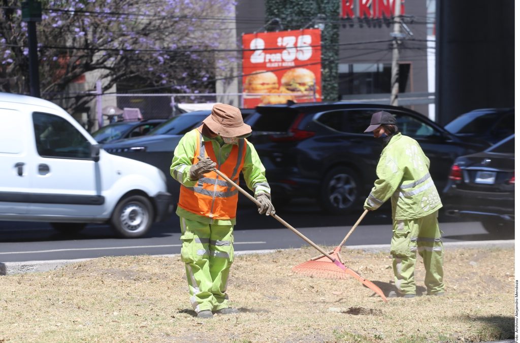 Gana 47% de mujeres hasta 1 salario mínimo