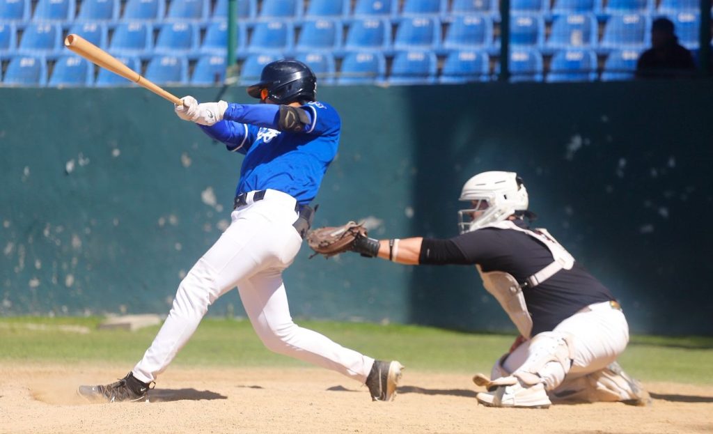 Adelantan Royals y Rancho Contreras en semifinales