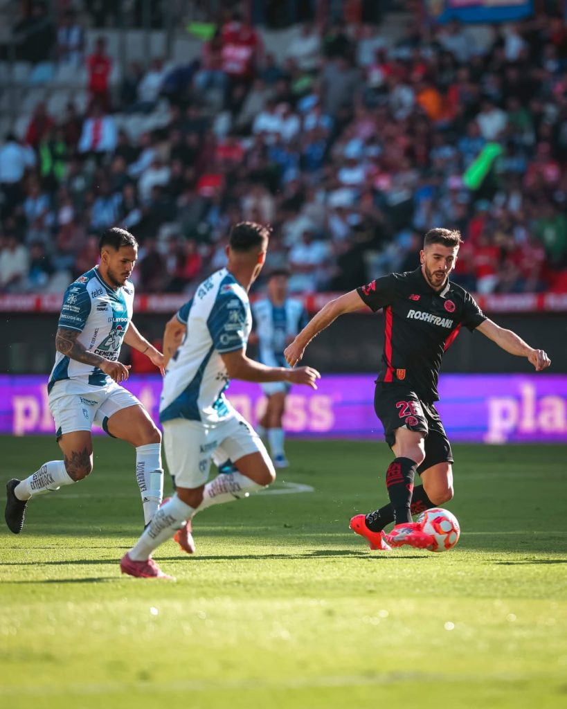 Toluca mantiene su invicto con empate ante Tuzos