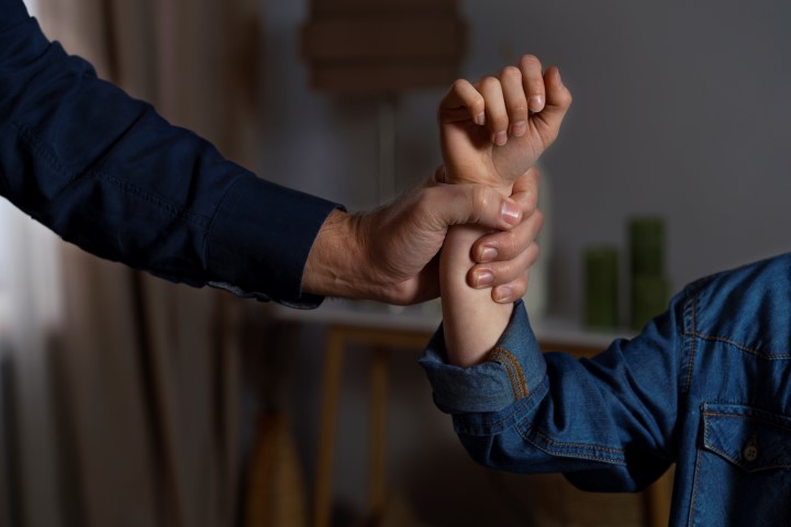 Aumentan 11% en 2025 casos de violencia familiar